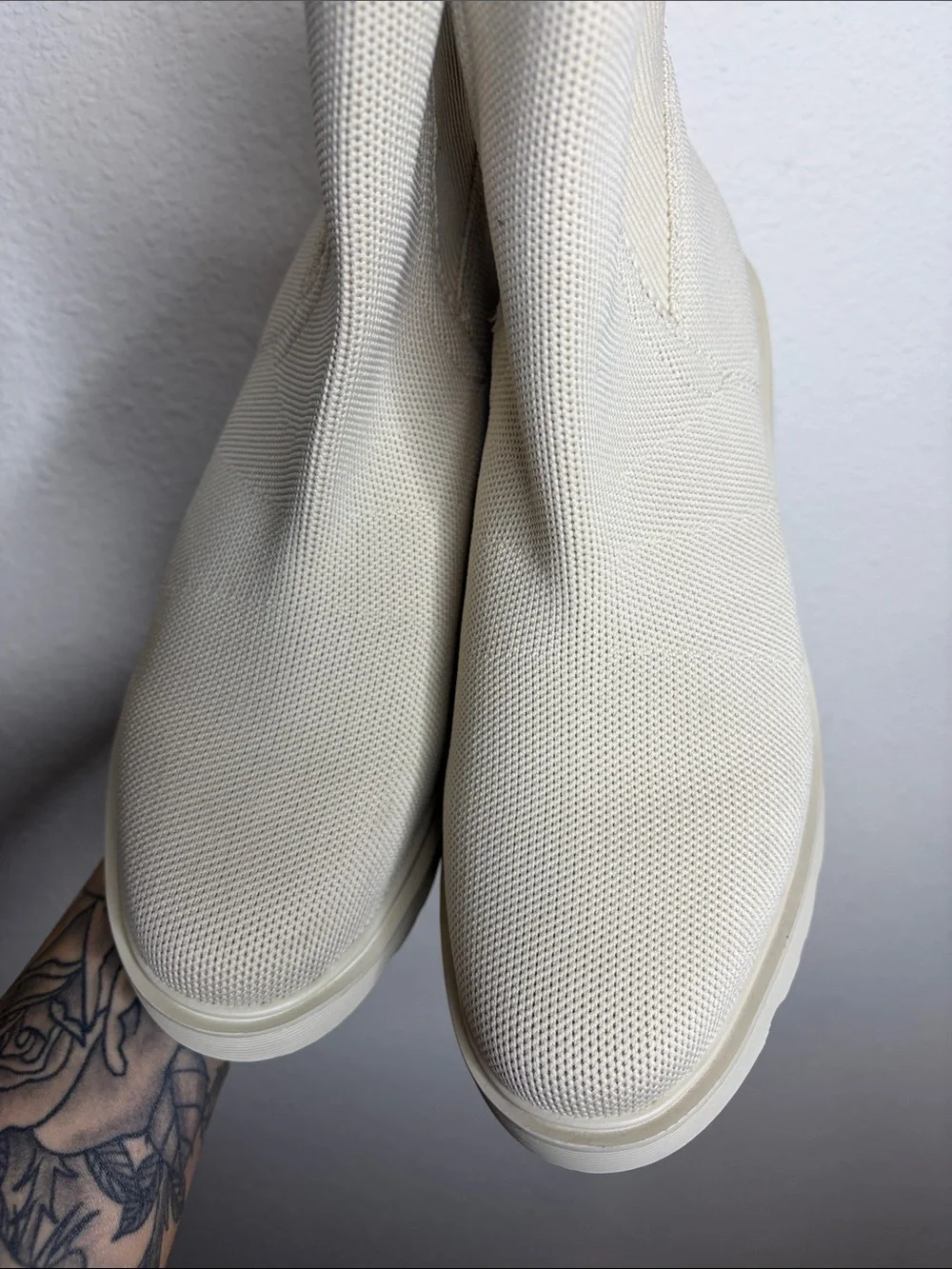 VIVAIA | Women’s Beige Everly Round-Toe Chunky Platform Travel Boots Size 9